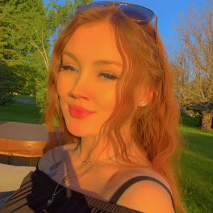 Meet your Posher, Kaylie